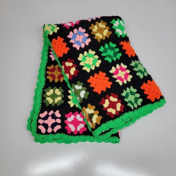 Vintage Handmade Crochet Granny Square Afghan Throw Blanket 50by39 - Picture 4 of 12